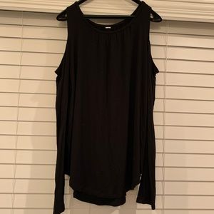 Black long sleeve shirt